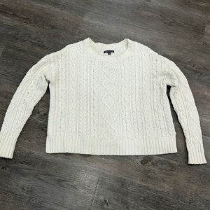 Women’s Cream American Eagle Sweater size medium
